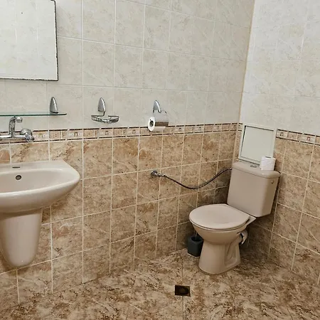 за гости на 1 Проживание в семье